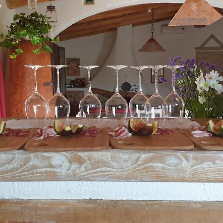Cantina Perandria Monti Luaran gambar