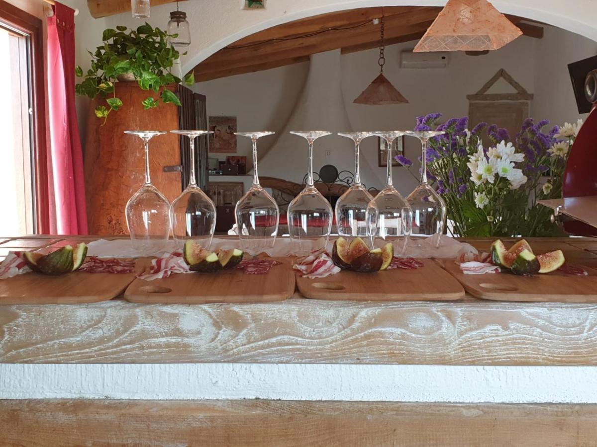 Cantina Perandria Monti Luaran gambar